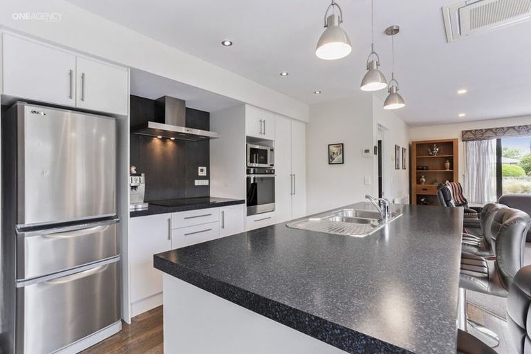 Photo of property in 6 Capri Lane, Hoon Hay, Christchurch, 8025