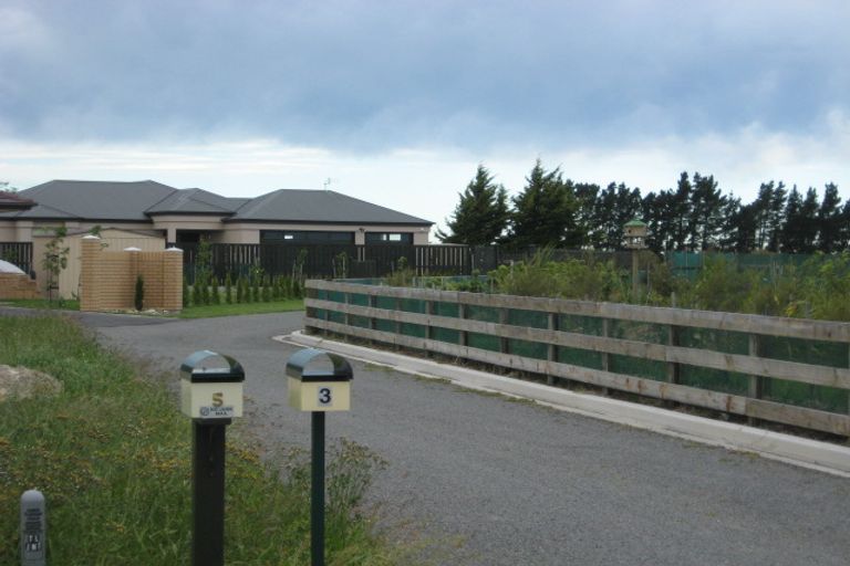 Photo of property in 5 Teviotview Place, Amberley, 7410