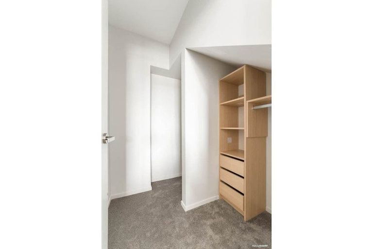 Photo of property in 1/735 East Coast Road, Browns Bay, Auckland, 0630