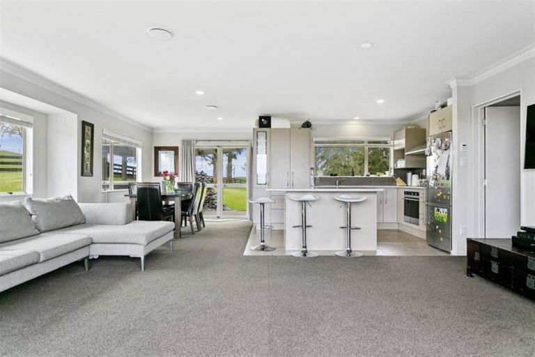 Photo of property in 1083 Poihipi Road, Oruanui, Taupo, 3377