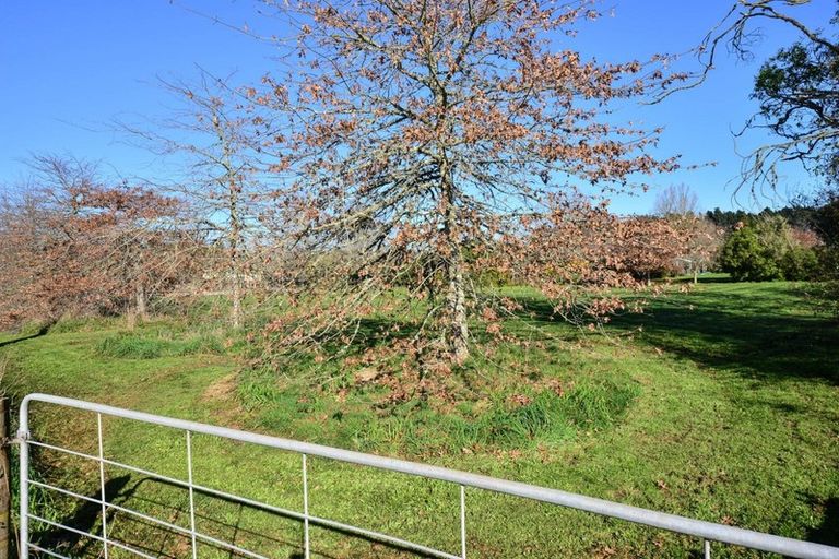 Photo of property in 2121e River Road, Horsham Downs, Hamilton, 3281