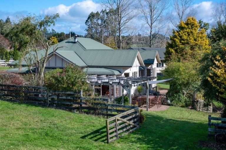 Photo of property in 155 Kaharoa Road, Hamurana, Rotorua, 3096