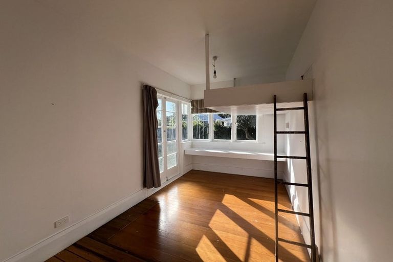 Photo of property in 33 Rogers Street, Sydenham, Christchurch, 8023