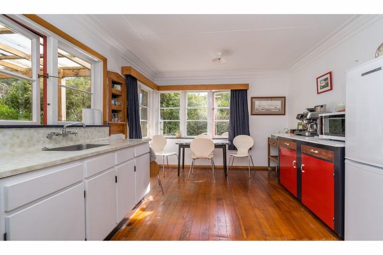 Photo of property in 17 Mihiwaka Road, Long Beach, Port Chalmers, 9081