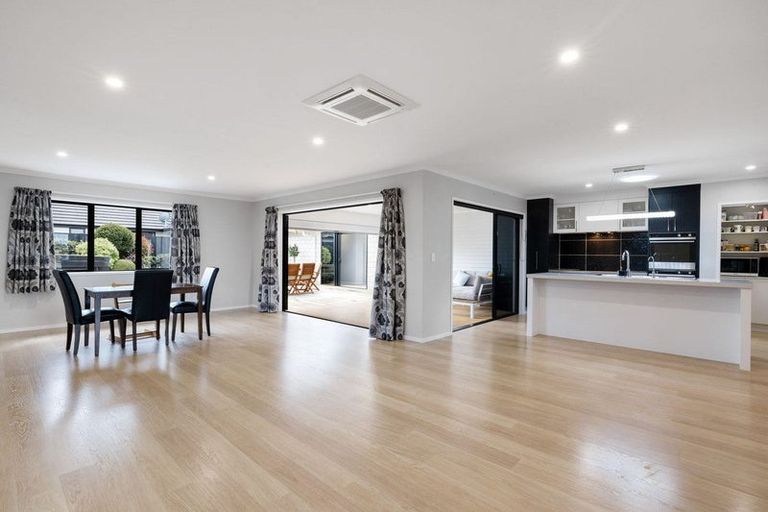 Photo of property in 39a Norfolk Drive, Cambridge, 3434