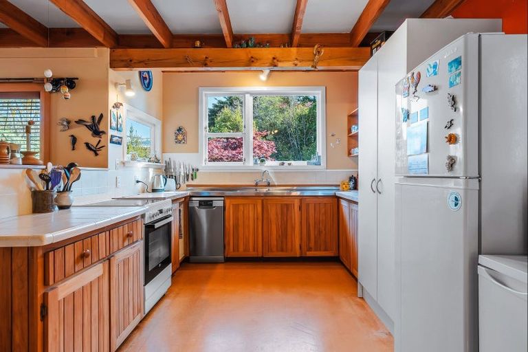 Photo of property in 17 Te Kuru Lane, Pukawa Bay, Turangi, 3381