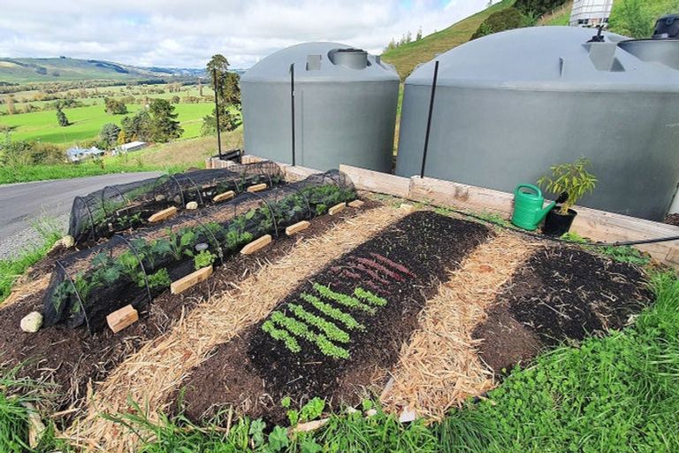 Photo of property in 2564 Middle Road, Poukawa, Hastings, 4178