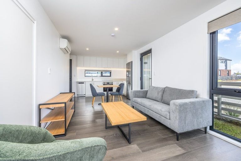 Photo of property in 79 Te Puketoka Lane, Mangere, Auckland, 2022