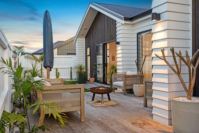 Photo of property in 12 Mida Close, Papamoa Beach, Papamoa, 3118