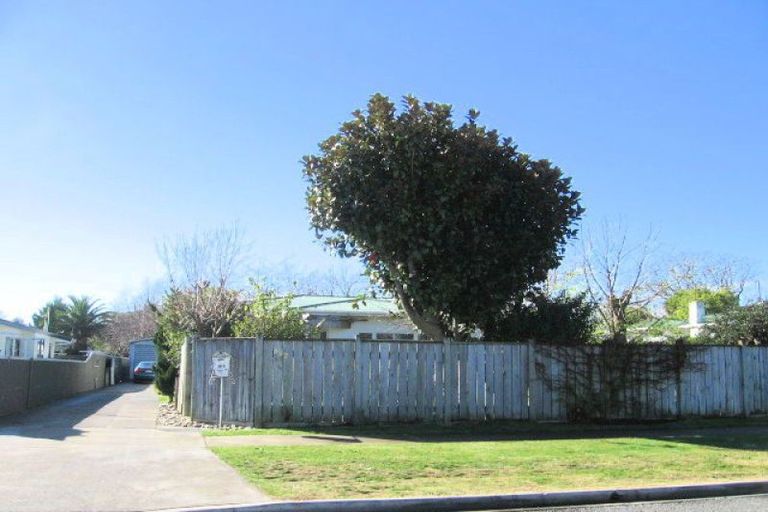 Photo of property in 812 Lawrence Street, Akina, Hastings, 4122