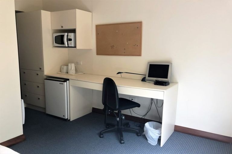 Photo of property in 5 Queen Street, Brighton, Dunedin, 9035