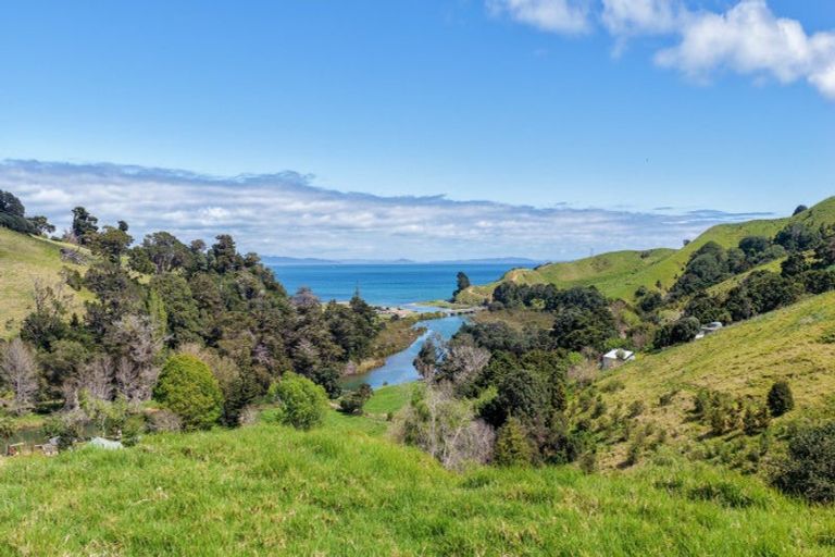 Photo of property in 61 Waikawau Valley Road, Kereta, Thames, 3575