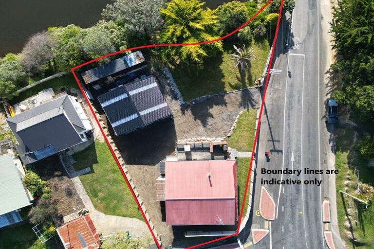 Photo of property in 1 Bath Street, Brighton, Dunedin, 9035