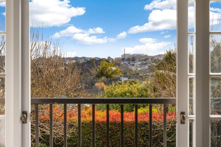 Photo of property in 4 Burwood Crescent, Remuera, Auckland, 1050