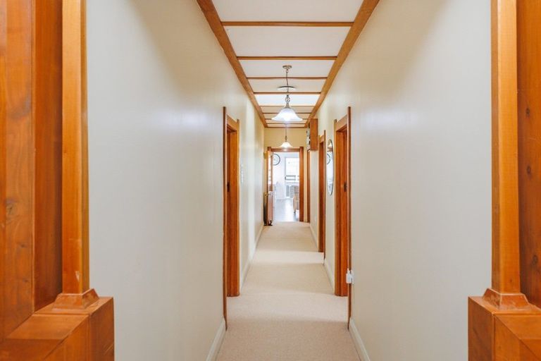 Photo of property in 283 Forlong Road, Colyton, Feilding, 4775