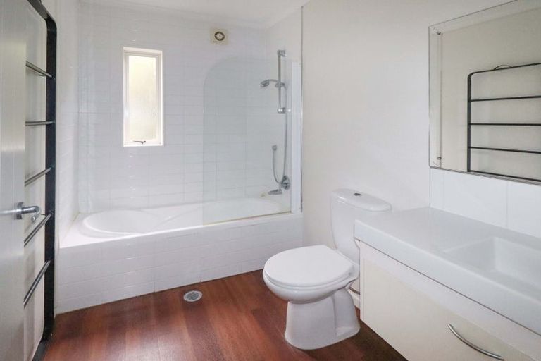 Photo of property in 97a Waikowhai Street, Ngaio, Wellington, 6035