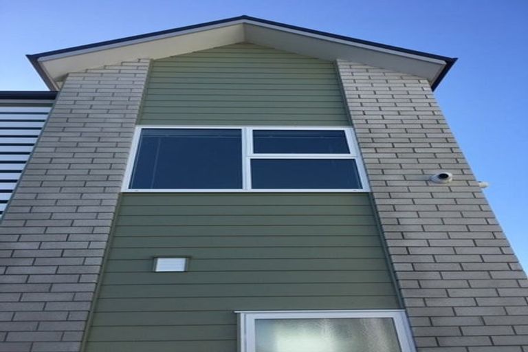 Photo of property in 18/10 Burrows Place, Frankton, Hamilton, 3204