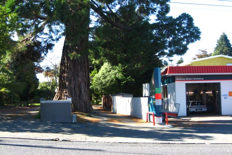 Photo of property in 256 Taieri Road, Wakari, Dunedin, 9010