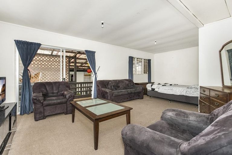 Photo of property in 44 Bellfield Road, Opaheke, Papakura, 2113