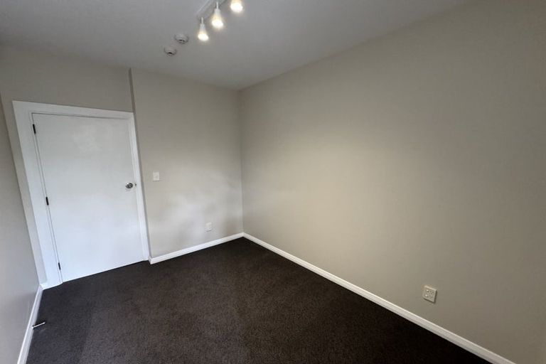 Photo of property in 77 Brougham Street, Mount Victoria, Wellington, 6011