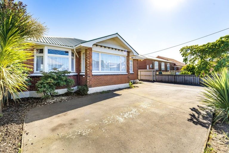 Photo of property in 118 Bay View Road, South Dunedin, Dunedin, 9012