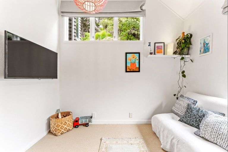 Photo of property in 596 Leigh Road, Whangateau, Warkworth, 0985