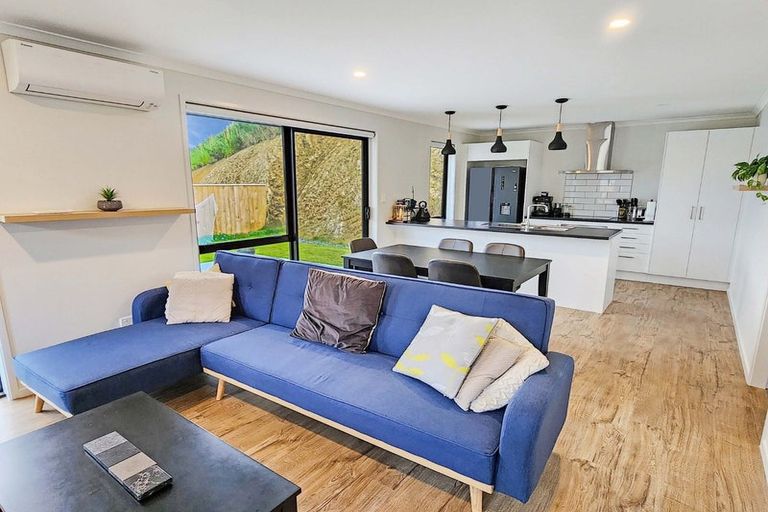 Photo of property in 72 Antrim Crescent, Wainuiomata, Lower Hutt, 5014