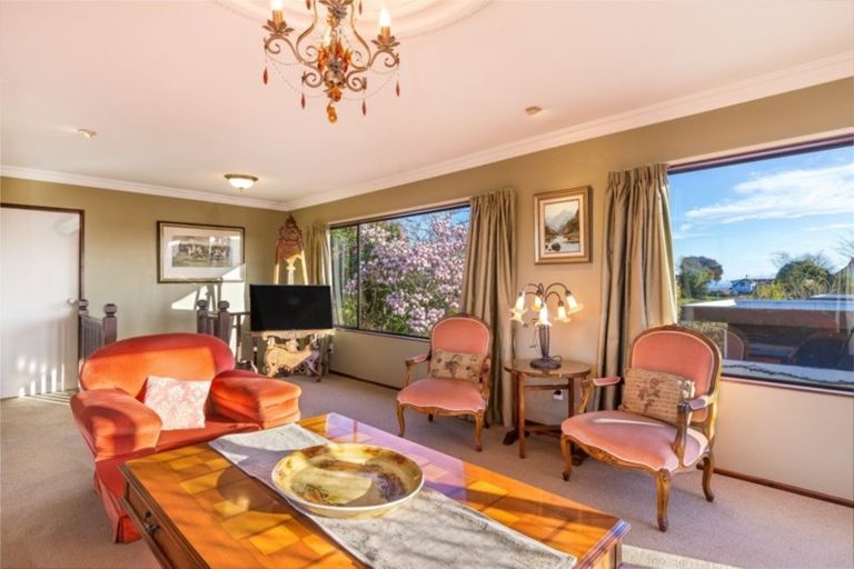 Photo of property in 79 Tamatea Road, Taupo, 3330