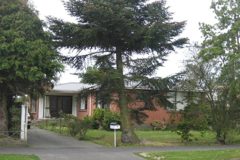 Photo of property in 16 Cardome Street, Bishopdale, Christchurch, 8053