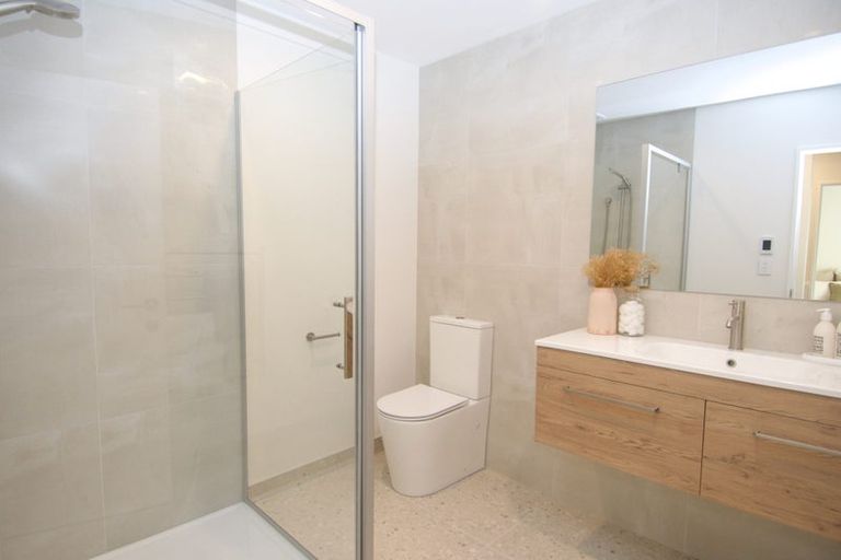 Photo of property in 4/133 Blighs Road, Strowan, Christchurch, 8052