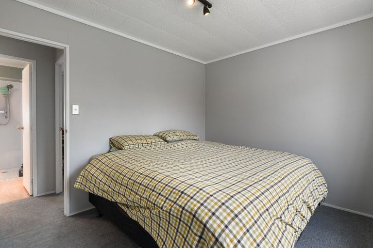 Photo of property in 19a Augustus Earle Place, Pukehangi, Rotorua, 3015