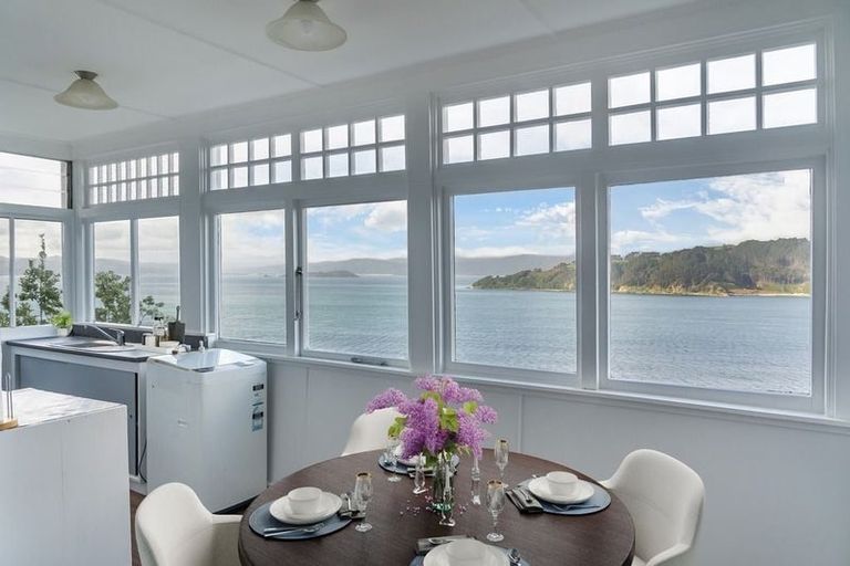 Photo of property in 4/39 Grafton Road, Roseneath, Wellington, 6011