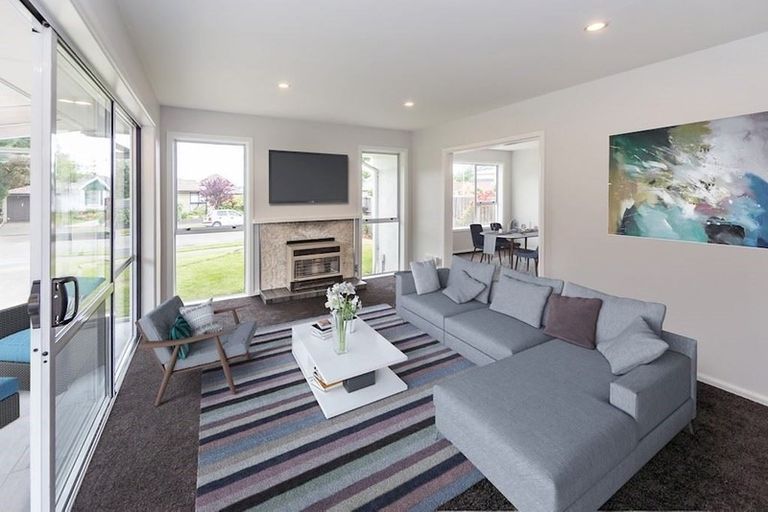 Photo of property in 11 Ansonby Street, Russley, Christchurch, 8042