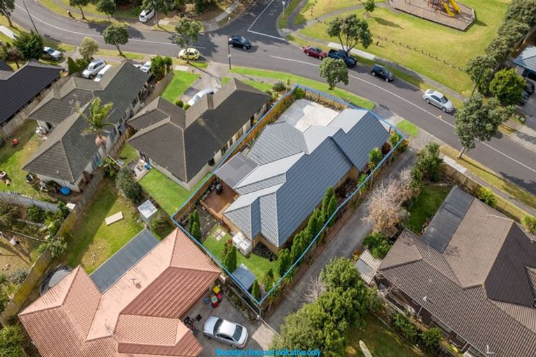 Photo of property in 14 Cyclamen Road, Mangere, Auckland, 2022