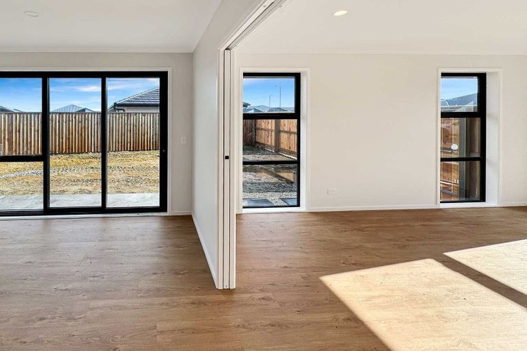 Photo of property in 20 Blue Jacket Drive, Halswell, Christchurch, 8025