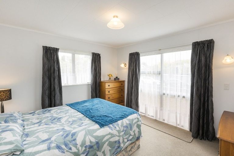 Photo of property in 30 Park View Avenue, Feilding, 4702
