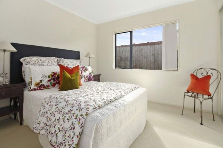 Photo of property in 24 Donegal Park Drive, Flat Bush, Auckland, 2019