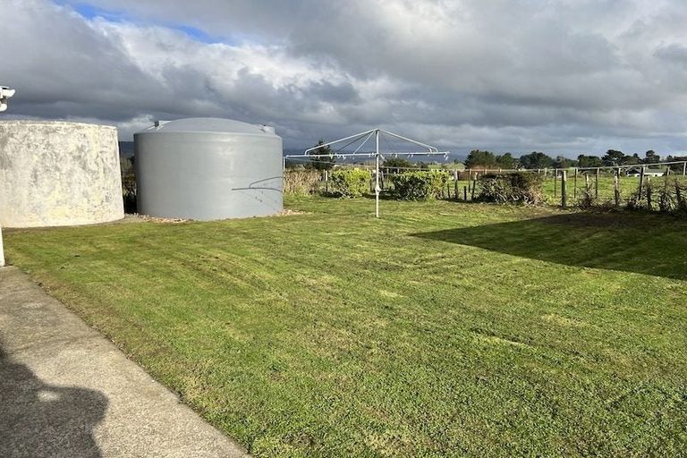 Photo of property in 25 Kukutauaki Road, Koputaroa, Levin, 5575