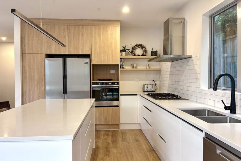 Photo of property in 5/3c Long Bay Drive, Torbay, Auckland, 0630