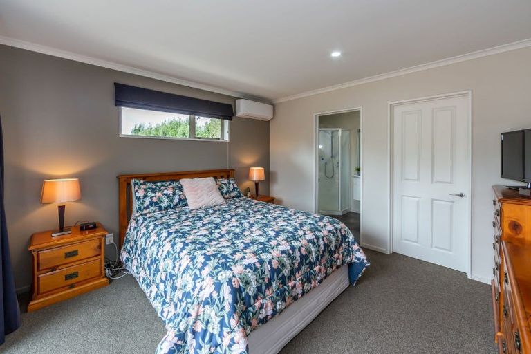 Photo of property in 12 Marlowe Place, Rolleston, 7614