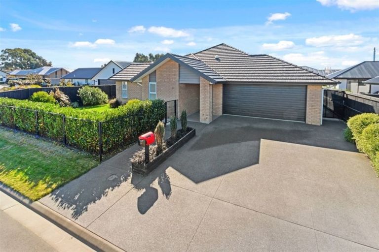 Photo of property in 4 Westburn Place, Prebbleton, 7604