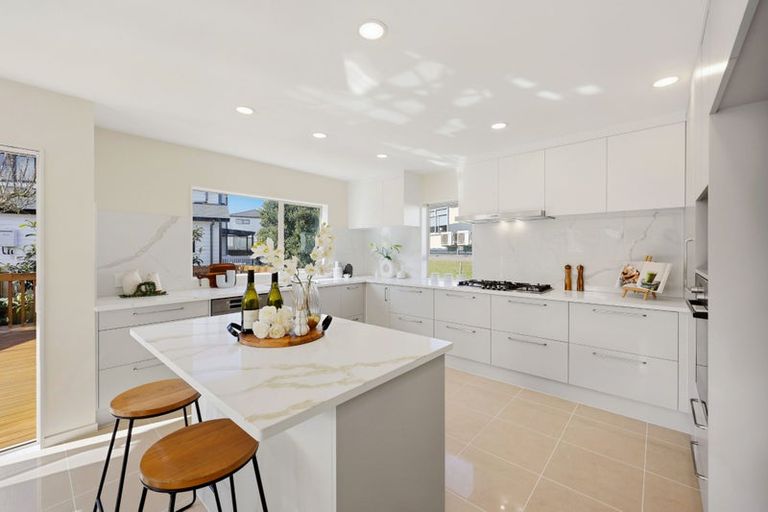 Photo of property in 74a Priestley Drive, Bucklands Beach, Auckland, 2014