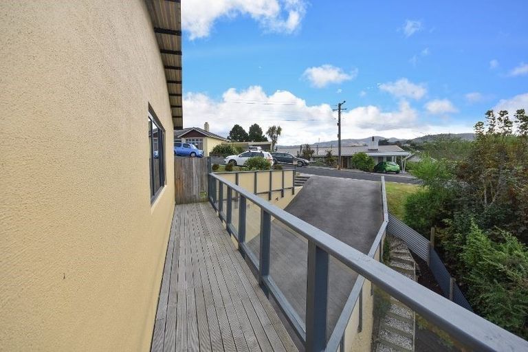 Photo of property in 96 Moana Crescent, Musselburgh, Dunedin, 9013