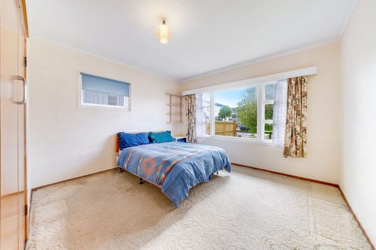 Photo of property in 24 Russell Avenue, Pukekohe, 2120