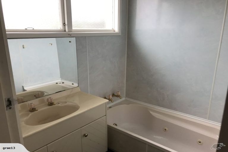 Photo of property in 17 Springhill Road, Mornington, Dunedin, 9011