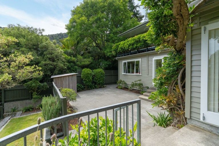 Photo of property in 8 Korimako Road, Days Bay, Lower Hutt, 5013