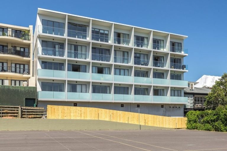 Photo of property in 17 Blake Lane, Dairy Flat, Albany, 0794