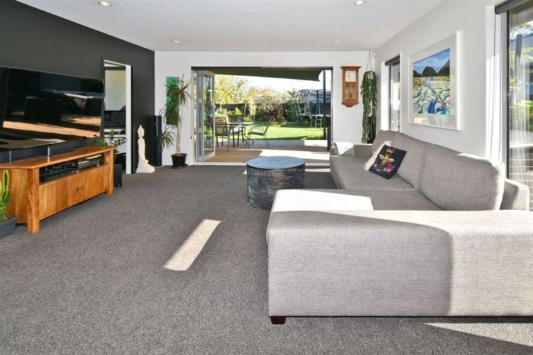 Photo of property in 7 Jameson Avenue, St Albans, Christchurch, 8052