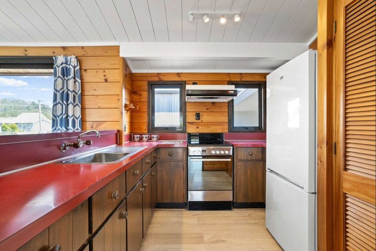 Photo of property in 117 Weka Street, Whangamata, 3620