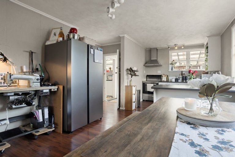 Photo of property in 22 Walsh Street, Forest Lake, Hamilton, 3200